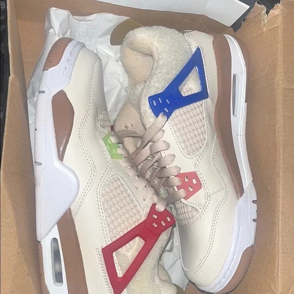 Jordan | Shoes | Jordan Kids Sneakers Cream Red Blue Green  display picture 3